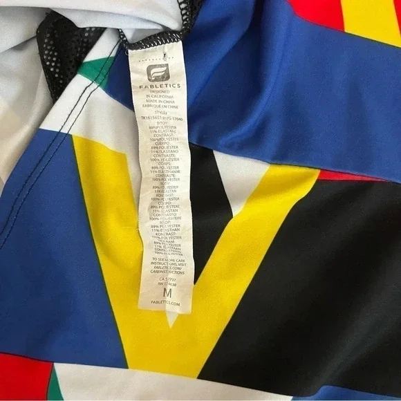 Fabletics Tank Top CrossFit Mosa Global Print Geometric Run Yoga Women’s Medium - Picture 5 of 7